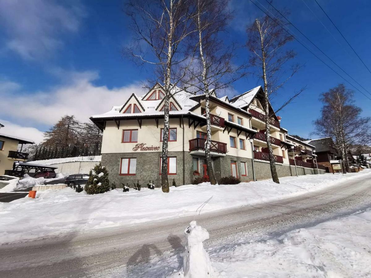Apartman Plesnivec ドノヴァリ エクステリア 写真